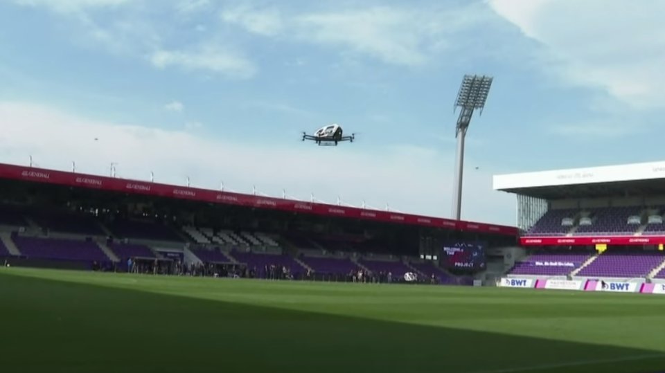 Dron EHang 216